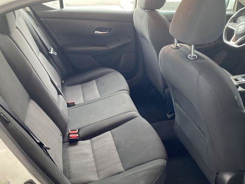 Used 2022 Nissan Sentra SV FWD image 26