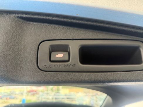 Used 2020 Honda CR-V Touring image 13