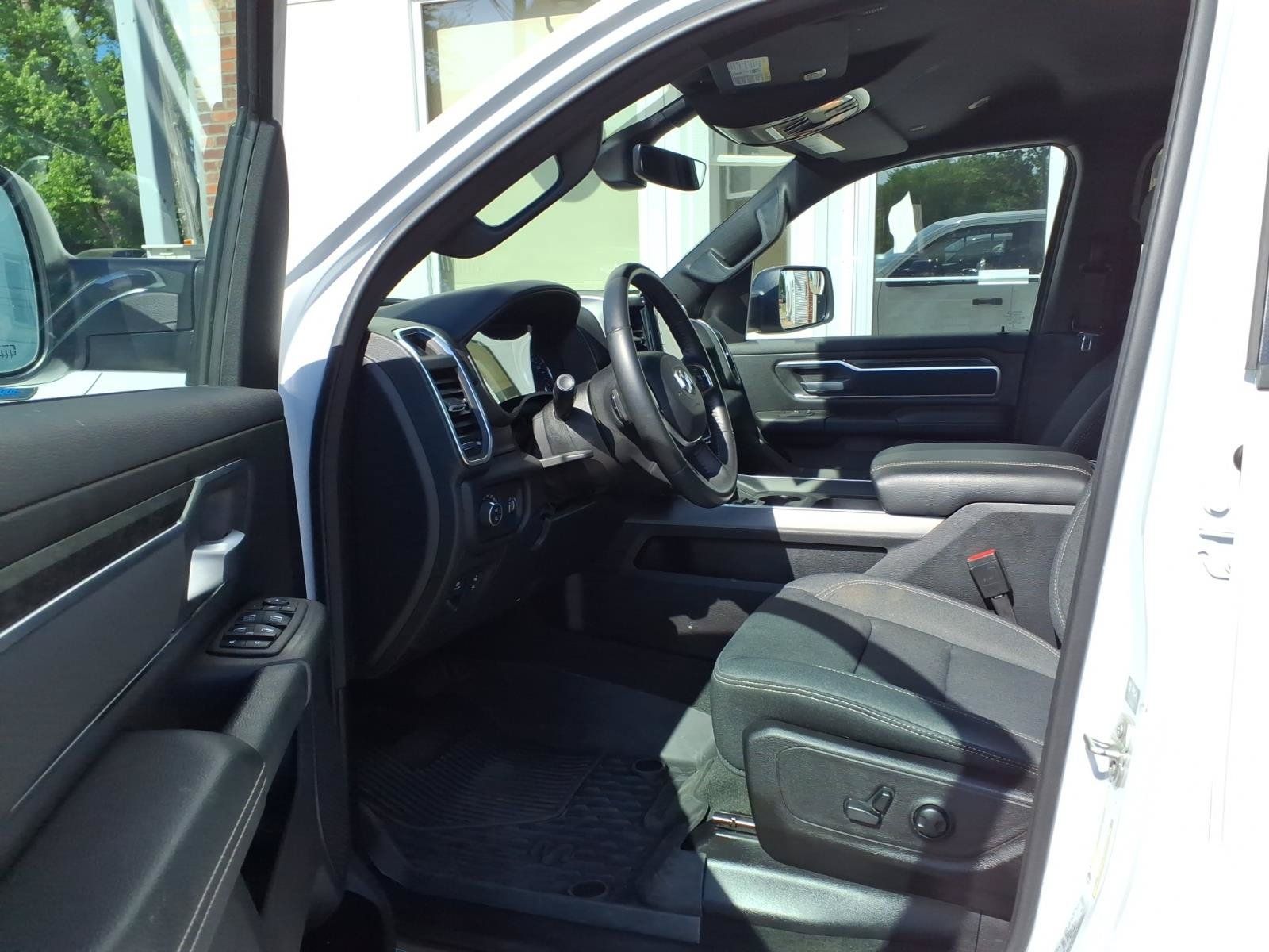 Used 2024 RAM 1500 Big Horn AWD/4WD image 8