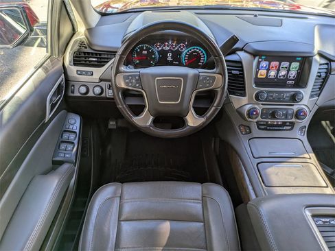 Used 2019 GMC Yukon XL Denali w/ Enhanced Security Package image 16