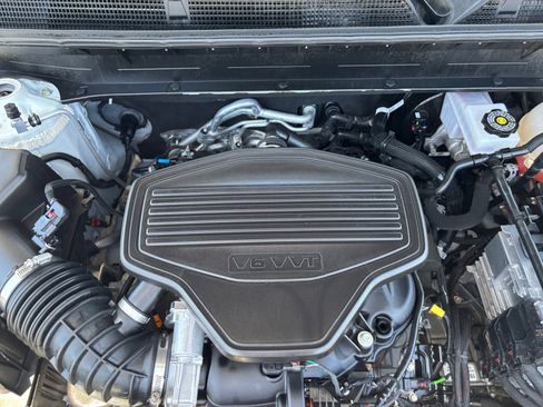 Used 2023 GMC Acadia AT4 AWD/4WD image 22