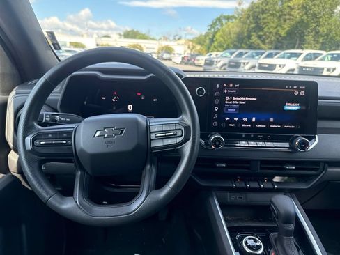 Used 2023 Chevrolet Colorado Trail Boss w/ LPO, Dark Essentials Package AWD/4WD image 11