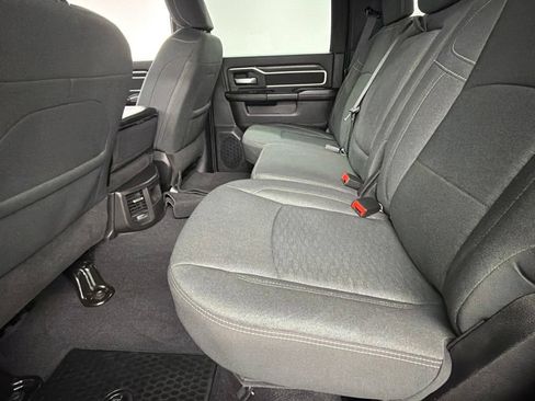 Used 2025 RAM 2500 Big Horn AWD/4WD image 37