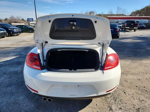 Used 2013 Volkswagen Beetle 2.5 image 27