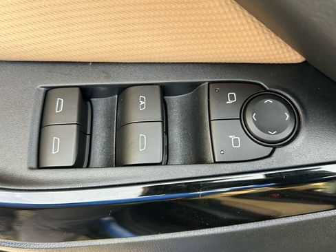 New 2026 Chevrolet Equinox ACTIV AWD/4WD image 31
