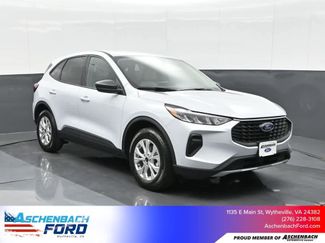 New 2025 Ford Escape Active w/ Cold Weather Package image 1