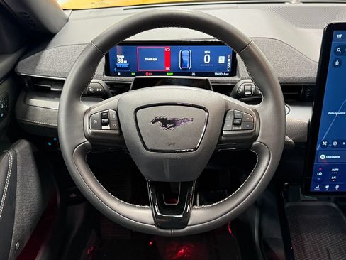 Used 2022 Ford Mustang Mach-E GT w/ GT Performance Edition AWD/4WD image 18