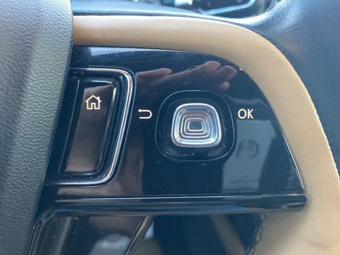 Used 2020 Lincoln Corsair Reserve w/ Equipment Group 202A image 30