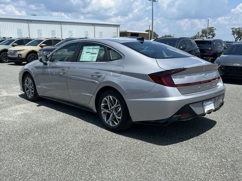 Used 2023 Hyundai Sonata SEL image 12