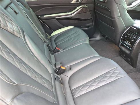 Used 2021 BMW X7 M50i w/ Executive Package AWD/4WD image 19