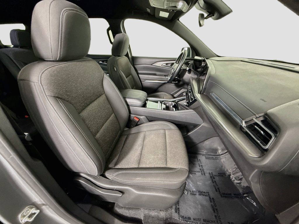Used 2024 Chevrolet Traverse LT AWD/4WD image 27