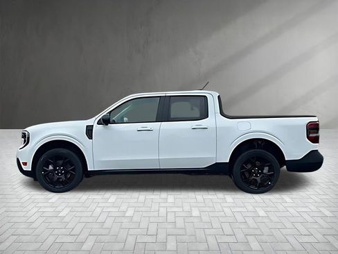 New 2025 Ford Maverick Lariat w/ Black Appearance Package image 4