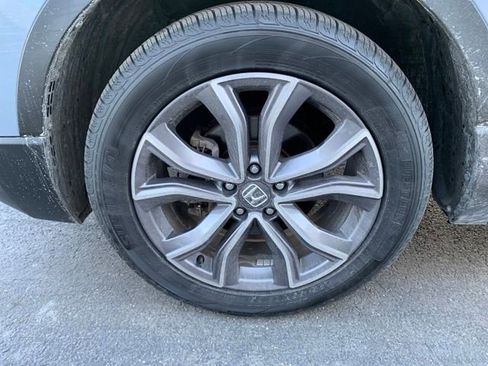 Used 2020 Honda CR-V Touring image 9
