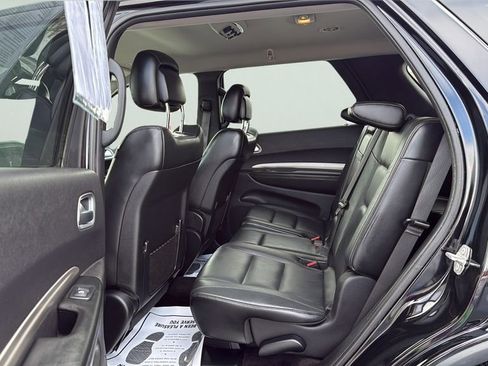 Used 2019 Dodge Durango SXT image 22
