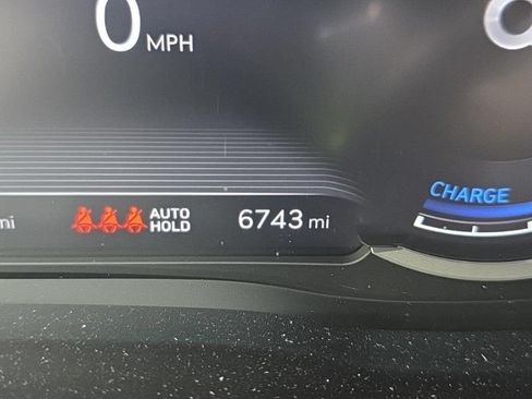Used 2024 Genesis G80 AWD/4WD image 6
