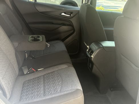 Used 2023 Chevrolet Equinox LT FWD image 15