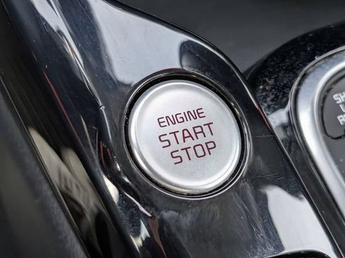 Used 2022 Kia Soul Turbo FWD image 28