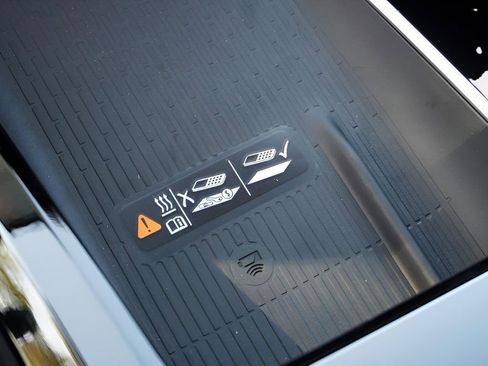 New 2026 Buick Enclave Preferred w/ Power Package image 14