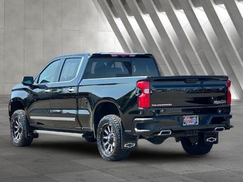 Used 2024 Chevrolet Silverado 1500 High Country w/ Technology Package AWD/4WD image 5