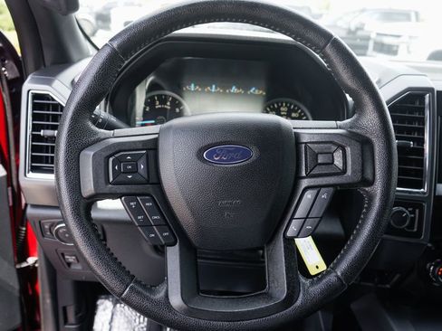 Used 2015 Ford F150 XLT RWD image 19