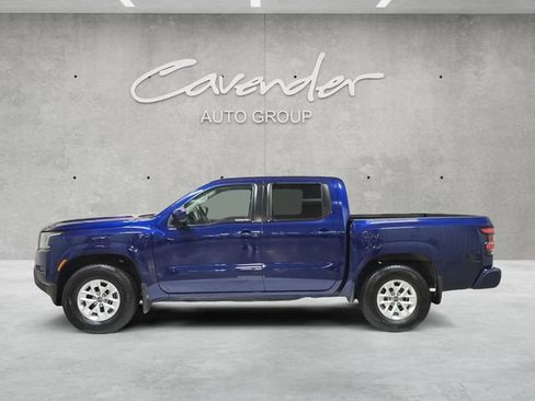 Used 2022 Nissan Frontier SV w/ Technology Package image 13