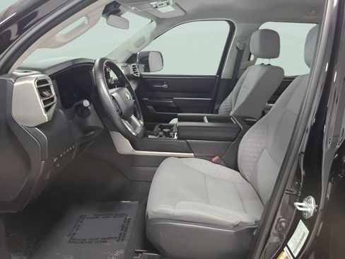 Used 2024 Toyota Tundra SR5 w/ SR5 Convenience Package AWD/4WD image 17