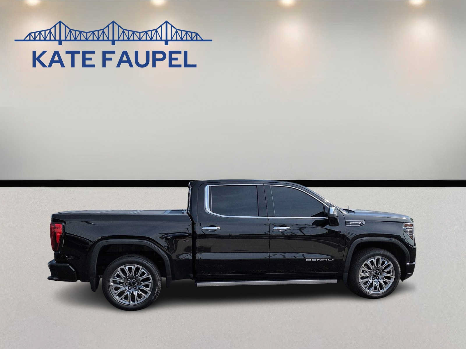 Used 2024 GMC Sierra 1500 Denali Ultimate AWD/4WD image 8