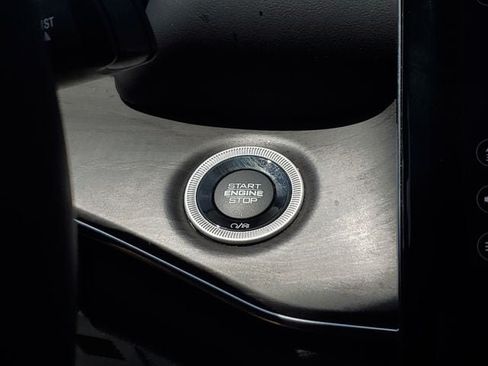 Certified 2023 Jeep Grand Cherokee Overland AWD/4WD image 35