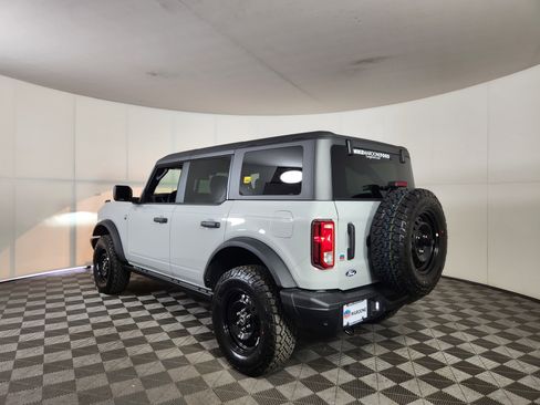 New 2026 Ford Bronco Big Bend w/ Black Diamond Package image 5
