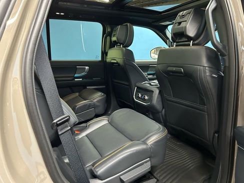 New 2026 Ford Expedition Tremor image 42