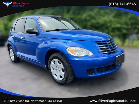 Used 2006 Chrysler PT Cruiser Touring FWD image 3