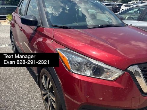 Used 2020 Nissan Kicks SV FWD image 13