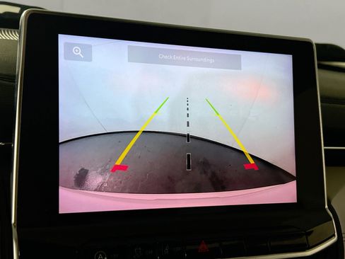 Used 2022 Jeep Compass Limited image 13