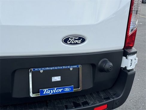 New 2026 Ford Transit 250 148 Medium Roof Extended AWD image 10