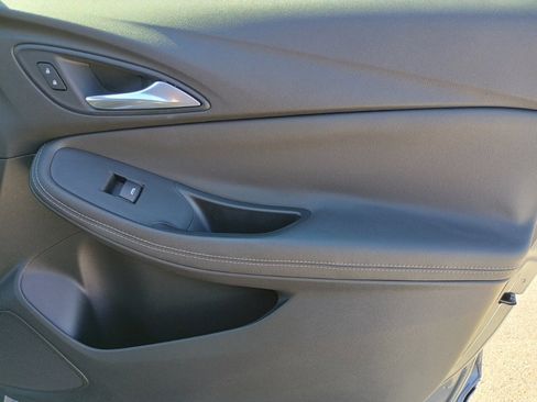 Used 2020 Buick Encore GX Essence w/ Experience Buick Package image 22