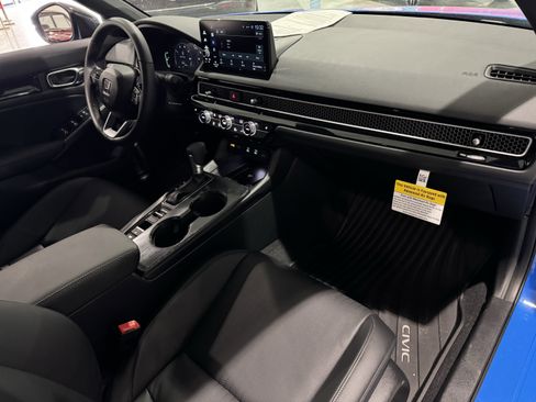 Used 2026 Honda Civic Sport Touring image 40