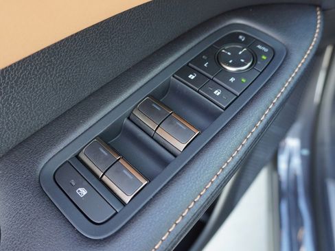 Certified 2025 Lexus RX 350 Premium Plus w/ Convenience Package image 23