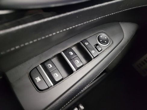 Used 2023 Kia Forte GT-Line w/ GT-Line Technology Package FWD image 27