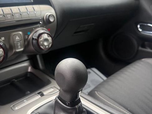 Used 2011 Chevrolet Camaro LS RWD image 13