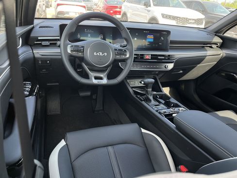 New 2025 Kia K5 GT-Line image 7