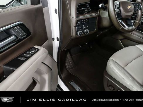 Used 2025 Chevrolet Tahoe LT AWD/4WD image 7