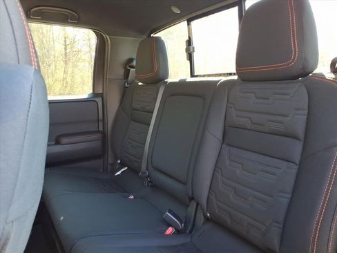 New 2026 Nissan Frontier PRO-4X w/ Pro-4x Convenience Package image 10