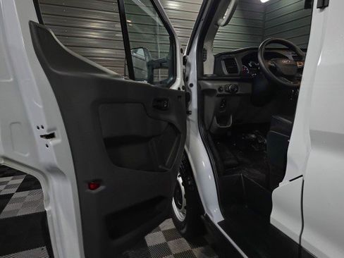 Used 2023 Ford Transit 250 148''WB Medium Roof Minivan/Va w/ Load Area Protection Package image 27