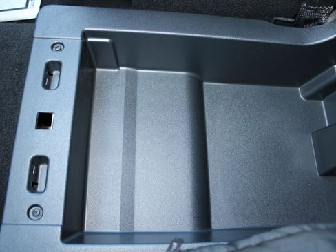 Used 2025 Ford F150 XLT w/ Equipment Group 301A Standard image 22