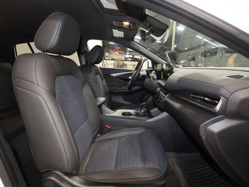 Certified 2024 Buick Envista Preferred w/ Convenience I Package image 26