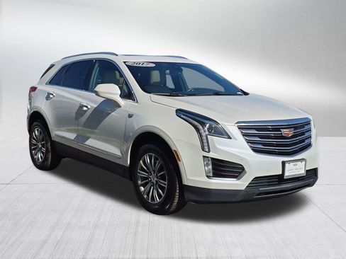 Used 2017 Cadillac XT5 Luxury w/ Driver Awareness Package AWD/4WD image 7