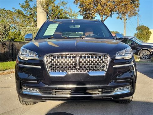Certified 2022 Lincoln Aviator Black Label w/ Dynamic Handling Package image 2