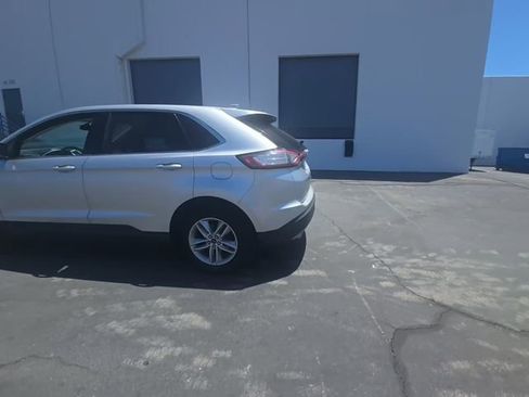 Used 2017 Ford Edge SEL w/ Equipment Group 201A FWD image 2