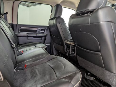 Used 2022 RAM 2500 Laramie AWD/4WD image 19