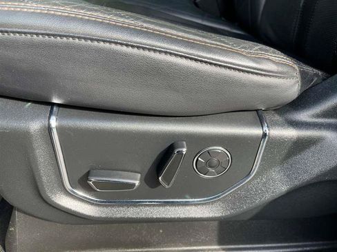 Used 2018 Ford Expedition Max Platinum AWD/4WD image 35